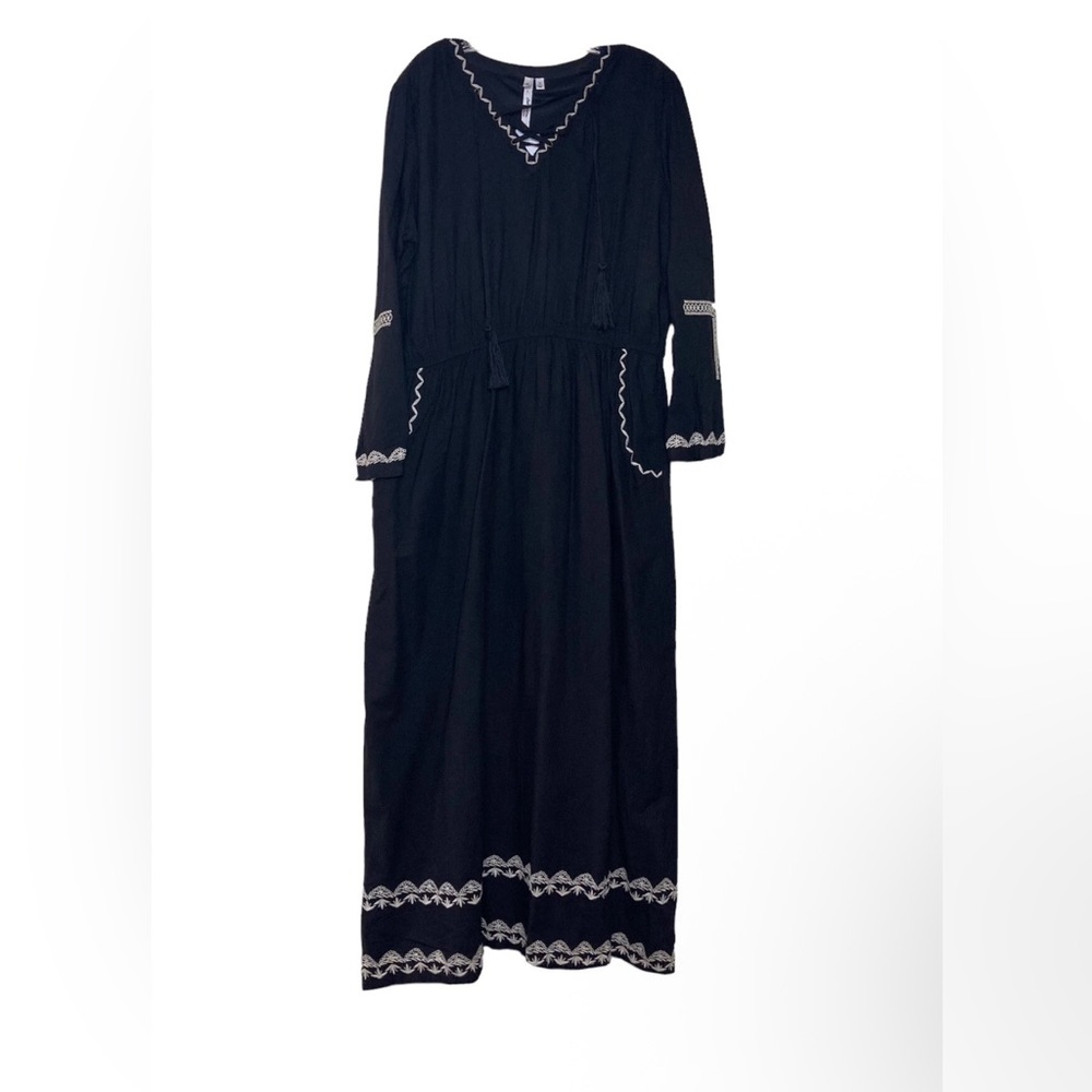 NY Collection Black Embroidered Peasant Bishop Sleeve V-Neck Maxi-Gown - Picture 2 of 5